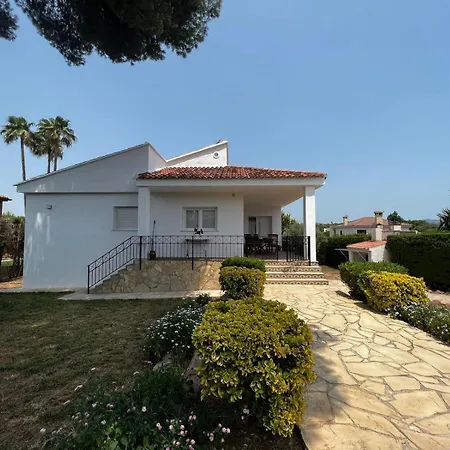 بيت للعطل Acogedora Casa Con Piscina