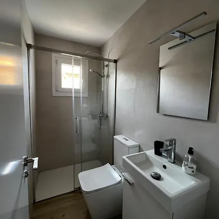 Acogedora Casa Con Piscina * Lliria