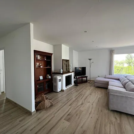 Nyaraló Acogedora Casa Con Piscina *